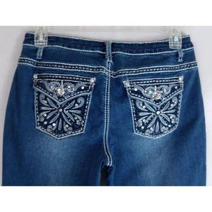 Est 1946 Denim Contemporary Embroidered Jewelled Whiskered Distressed Capri 12